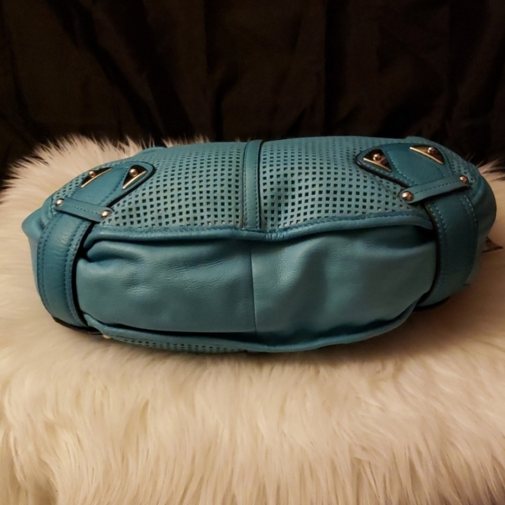 💋♥️B Makowsky Bag 💋♥️ - Picture 3 of 9